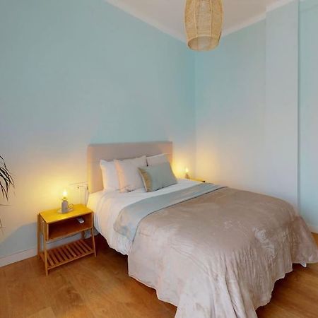 Bright Flat Rosaleda Appartement Málaga Buitenkant foto